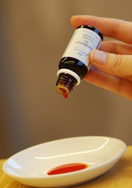 Tyrnimarjan hedelmälihasta puristettu öljy, luomu Hippophae rhamnoides